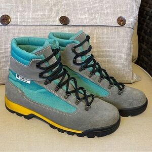 One Sport Hiking Boots